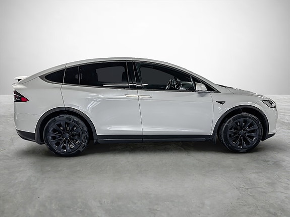 Tesla Model X 6 of 30