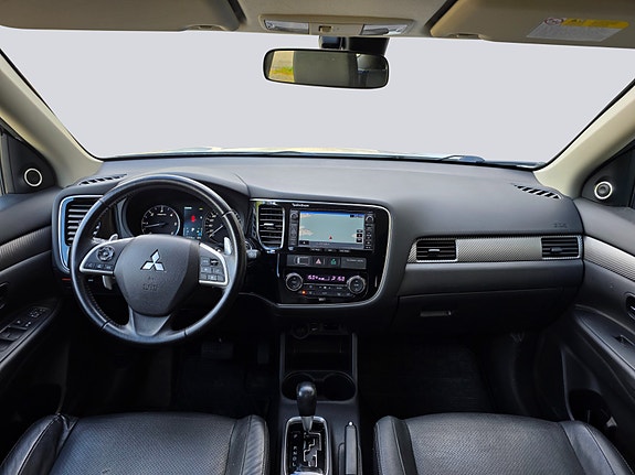 Mitsubishi Outlander 15 of 27