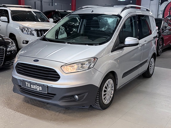 Ford Transit Courier 14 of 29