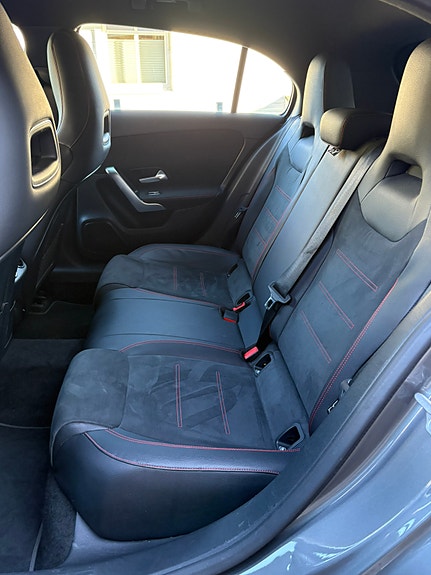 Mercedes-Benz A180 12 of 25