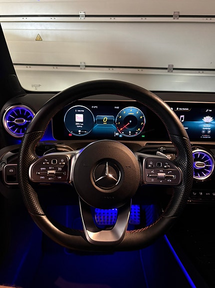 Mercedes-Benz A180 16 of 25
