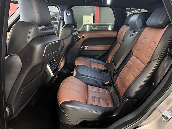Land Rover Range Rover Sport 20 of 30