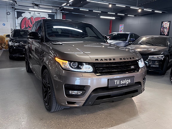 Land Rover Range Rover Sport 3 of 30