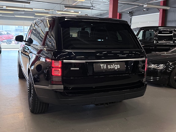Land Rover Range Rover 12 of 30