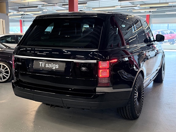 Land Rover Range Rover 8 of 30