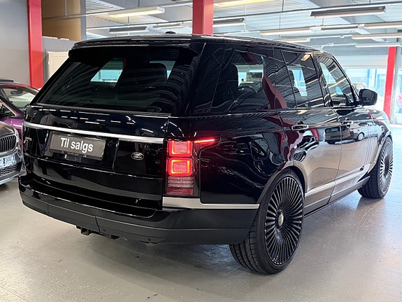 Land Rover Range Rover 7 of 30
