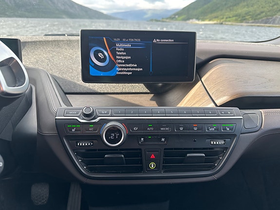 BMW i3 17 of 29