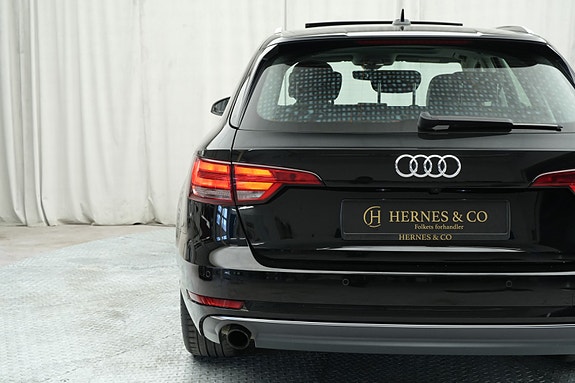 Audi A4 11 of 30