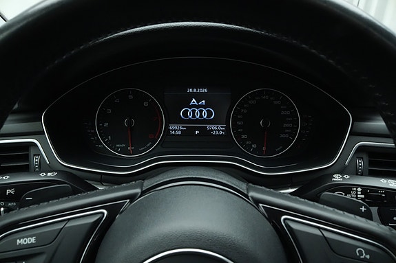 Audi A4 28 of 30