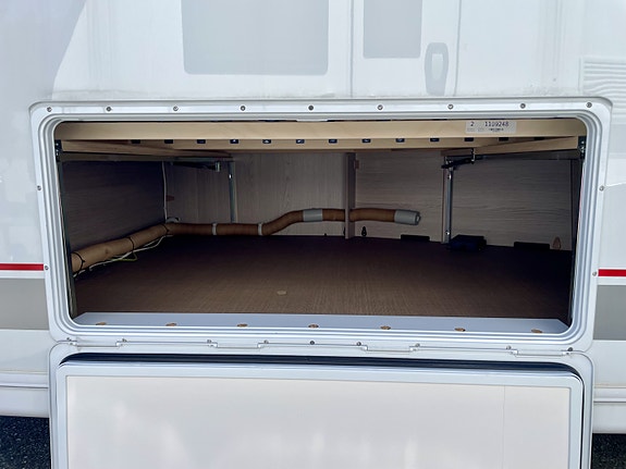 Bürstner Premio Limeted 550 TK  – Stor familievogn med 7 soveplasser! 24 of 28
