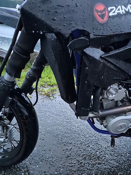 Yamaha WR 125 X 8 of 14