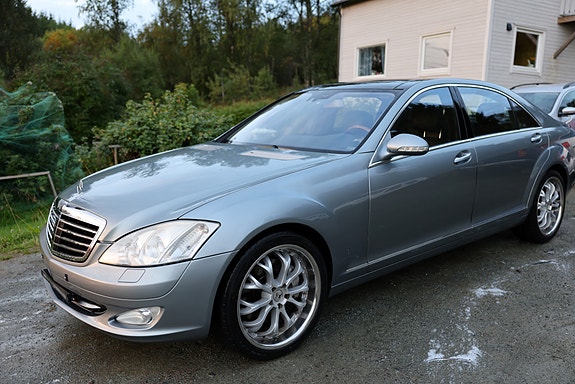 Mercedes-Benz S500 3 of 20