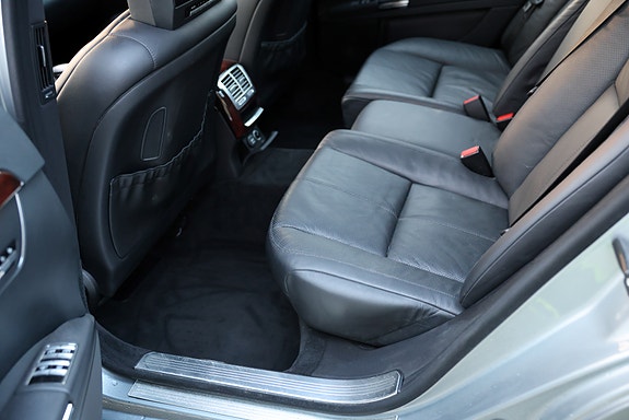 Mercedes-Benz S500 10 of 20