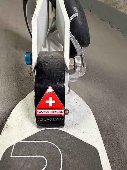 Product image 7 of 9
