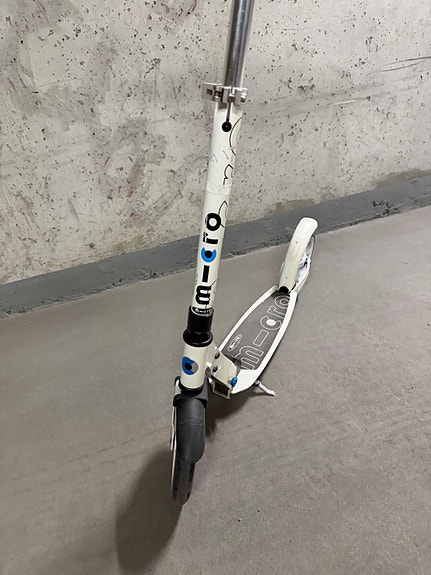 Product image 3 of 9