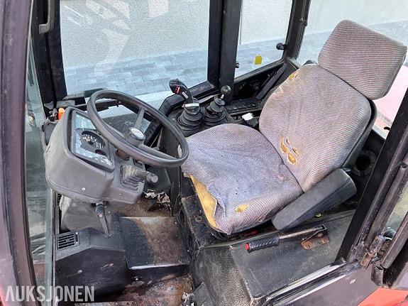 Schäffer 450T 18 of 30