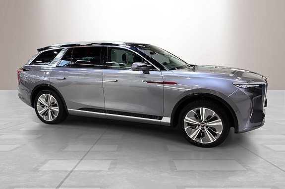 Hongqi E-HS9 2 of 17