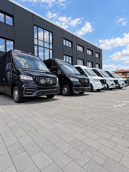 Mercedes-Benz Mercedes-Benz Sprinter 519CDI 2 of 30