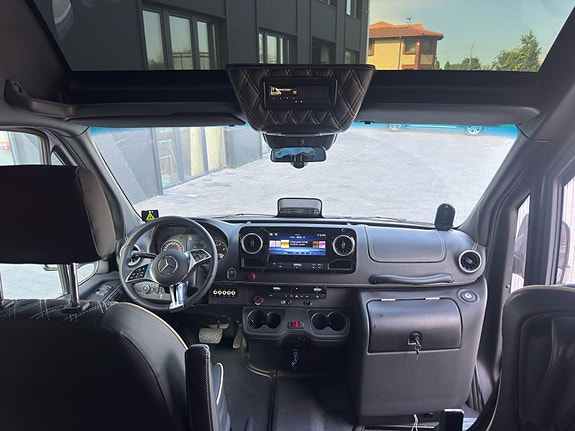 Mercedes-Benz Mercedes-Benz Sprinter 519CDI-LUXURY VIP 19+1+1 seter 21 of 30