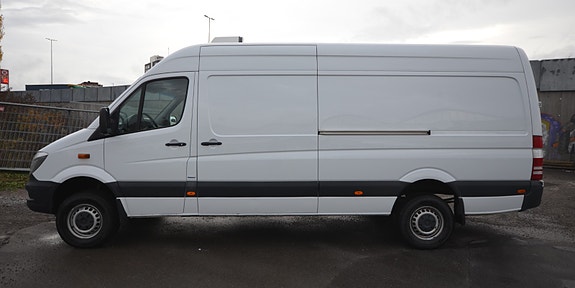 Mercedes-Benz Sprinter 6 of 27