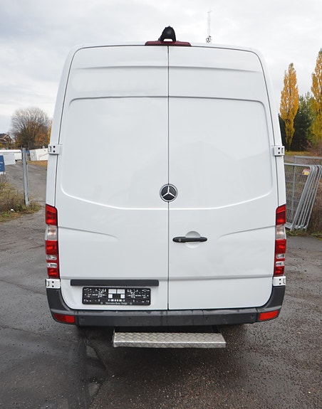 Mercedes-Benz Sprinter 5 of 27