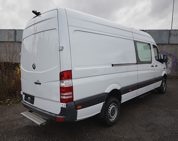Mercedes-Benz Sprinter 4 of 27