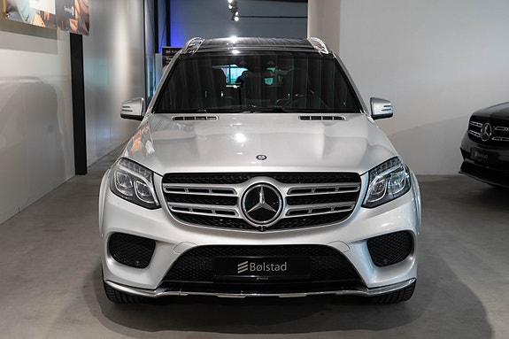 Mercedes-Benz GLS350 d 2 of 15