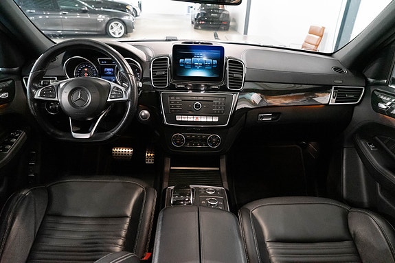 Mercedes-Benz GLS350 d 6 of 15