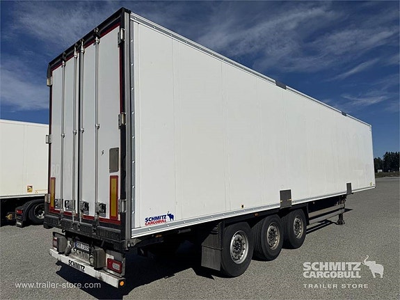 Schmitz Cargobull Reefer Multitemp 2 of 13