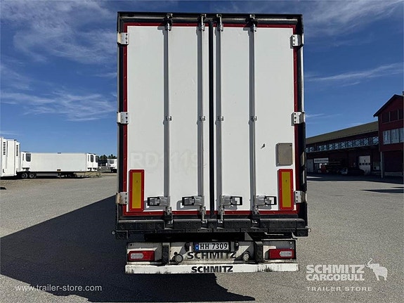 Schmitz Cargobull Reefer Multitemp 6 of 13