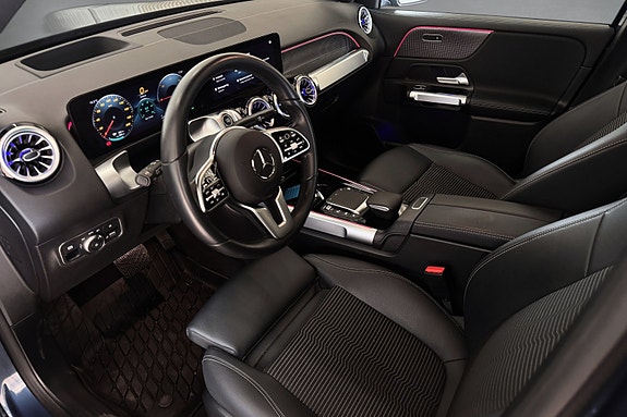 Mercedes-Benz EQB350 10 of 30