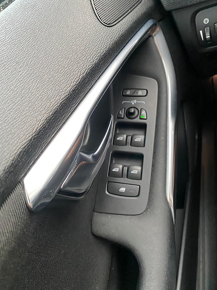 Volvo V40 18 of 30