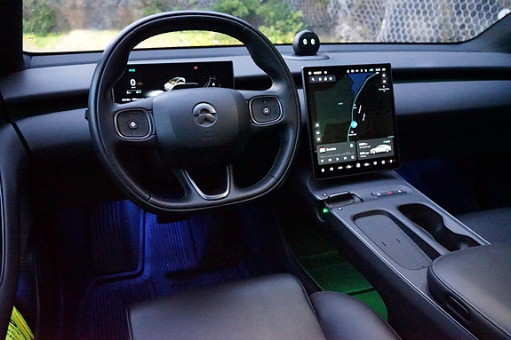 NIO ET5 18 of 30