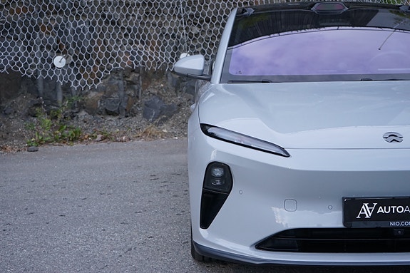 NIO ET5 5 of 30