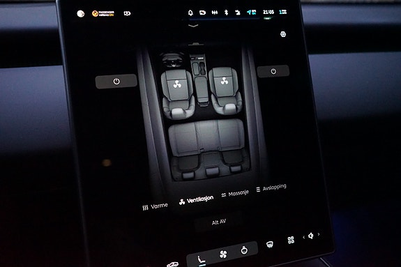 NIO ET5 28 of 30