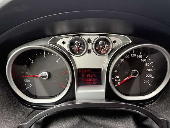 Ford Kuga 10 of 30
