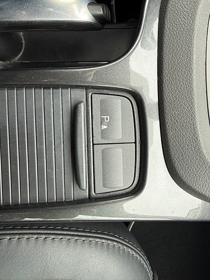 Ford Kuga 13 of 30