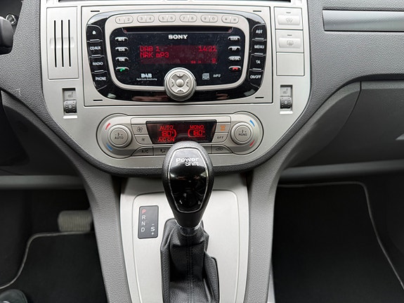 Ford Kuga 12 of 30