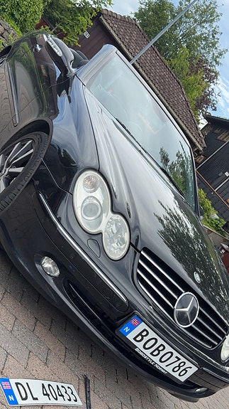 Mercedes-Benz CLK200 9 of 9