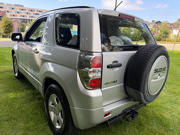 Suzuki Grand Vitara 8 of 19