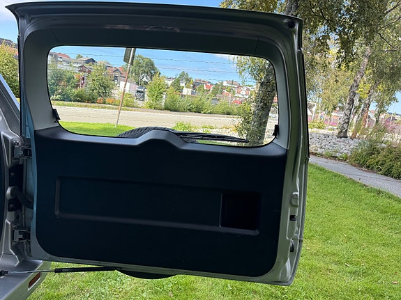 Suzuki Grand Vitara 13 of 19