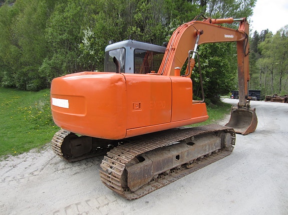 Hitachi EX120 4 of 16
