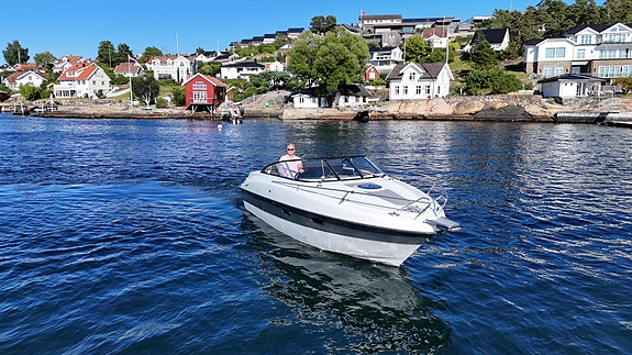 Askeladden Z8. MerCruiser QSD 320 hk. Baugprop. Ankervinsj. Skipsreg. 510 timer! 10 of 28