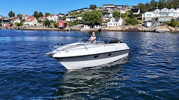Askeladden Z8. MerCruiser QSD 320 hk. Baugprop. Ankervinsj. Skipsreg. 510 timer! 11 of 28