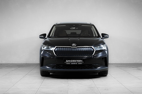 Skoda Enyaq 2 of 25