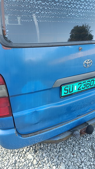 Toyota HiAce 6 of 18
