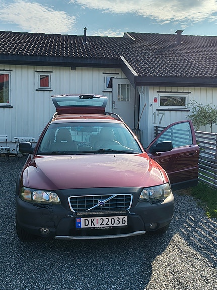 Volvo XC70 17 of 19