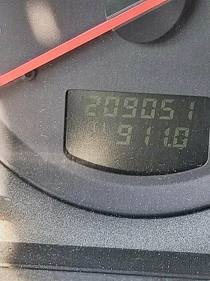 Volvo XC70 8 of 19