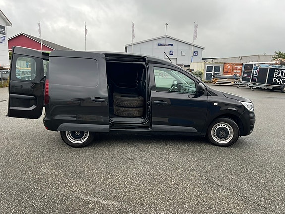 Renault Express 12 of 17