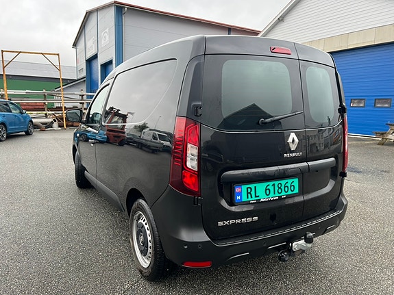 Renault Express 3 of 17